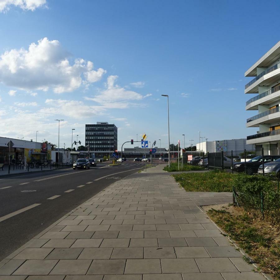Mieszkanie 4-Pokojowe W Toruniu Przy Umk Exterior photo